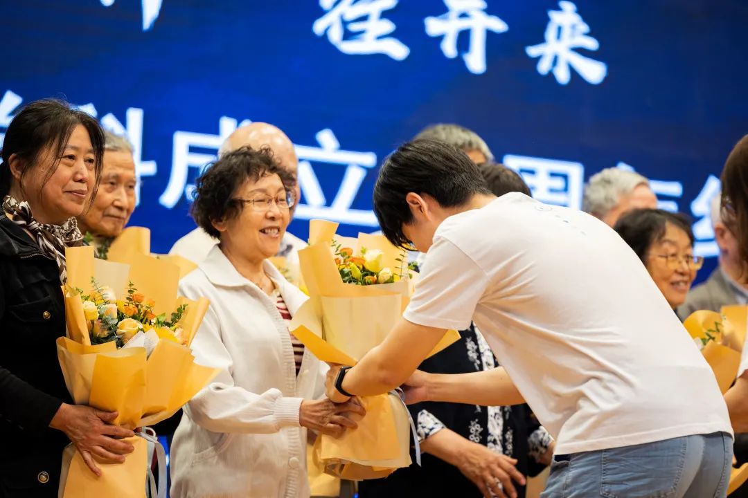 58cbb01476019477833e2707c9c975f1.jpg 58cbb01476019477833e2707c9c975f1.jpg