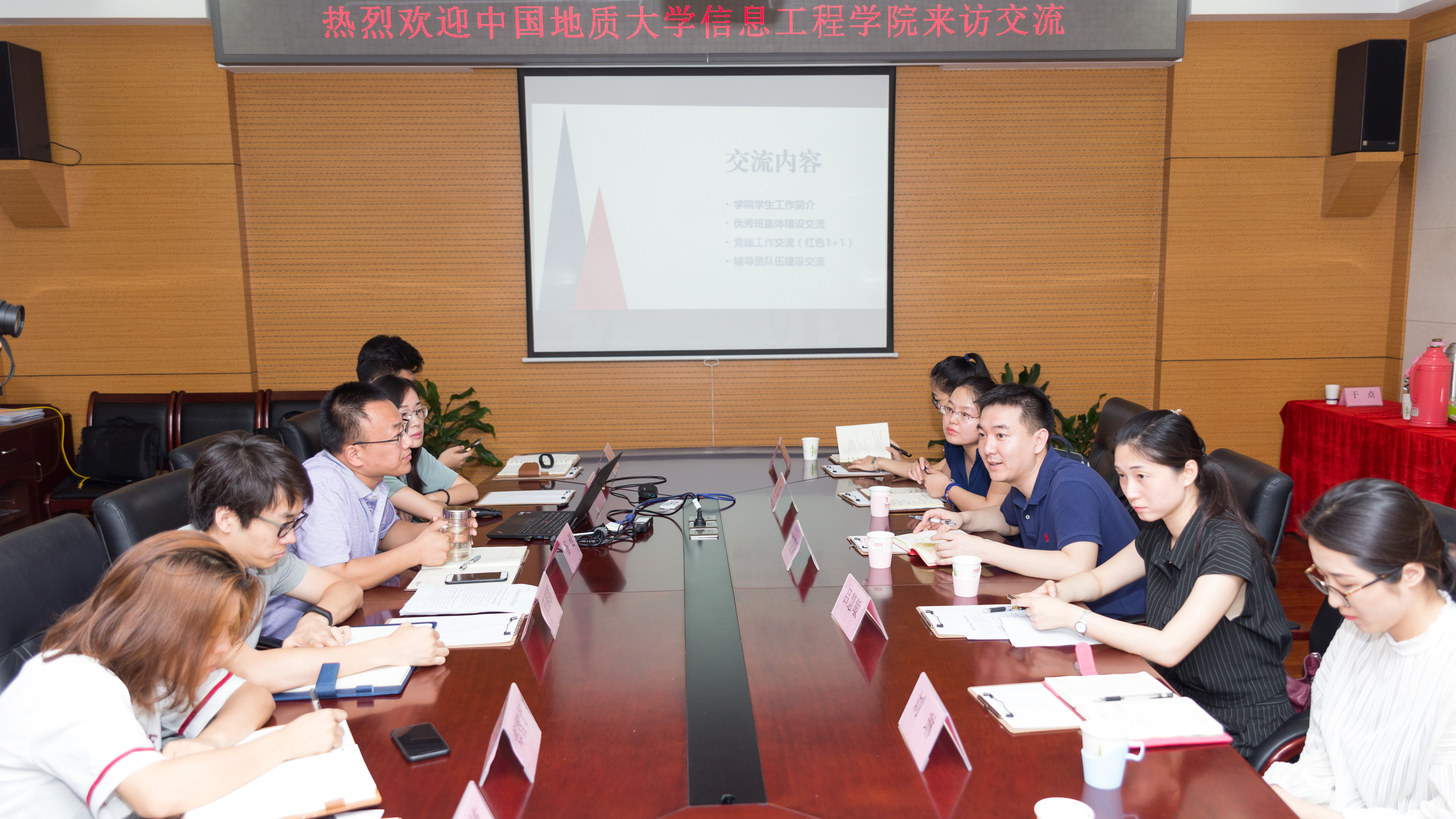 7bf1629a4291dd9bcc2fdae45bcf34b7.jpg 7bf1629a4291dd9bcc2fdae45bcf34b7.jpg