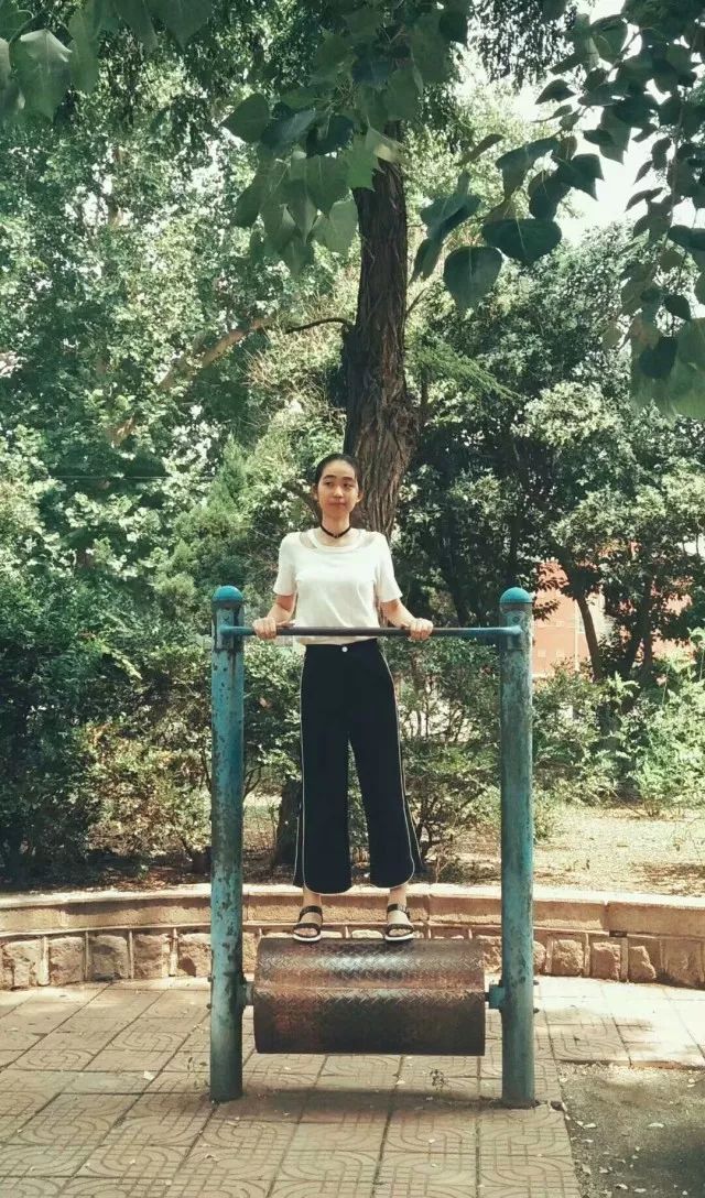 da11705e1b521d667e74d2637066ac5b.jpg 陈晓阳3.jpg