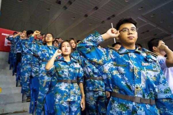 03348a64e34faa1d4bc9ee436f03aa32.jpg 03348a64e34faa1d4bc9ee436f03aa32.jpg