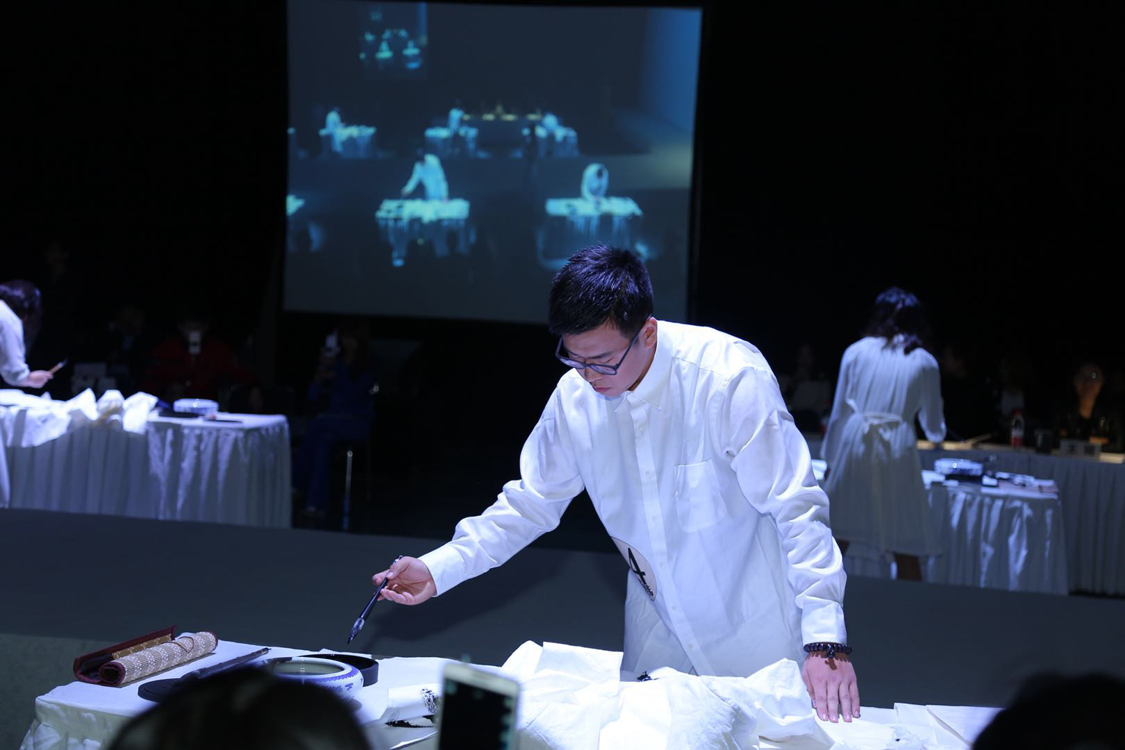 e93b003d4517a08544ade40c7e5e847c.png e93b003d4517a08544ade40c7e5e847c.png