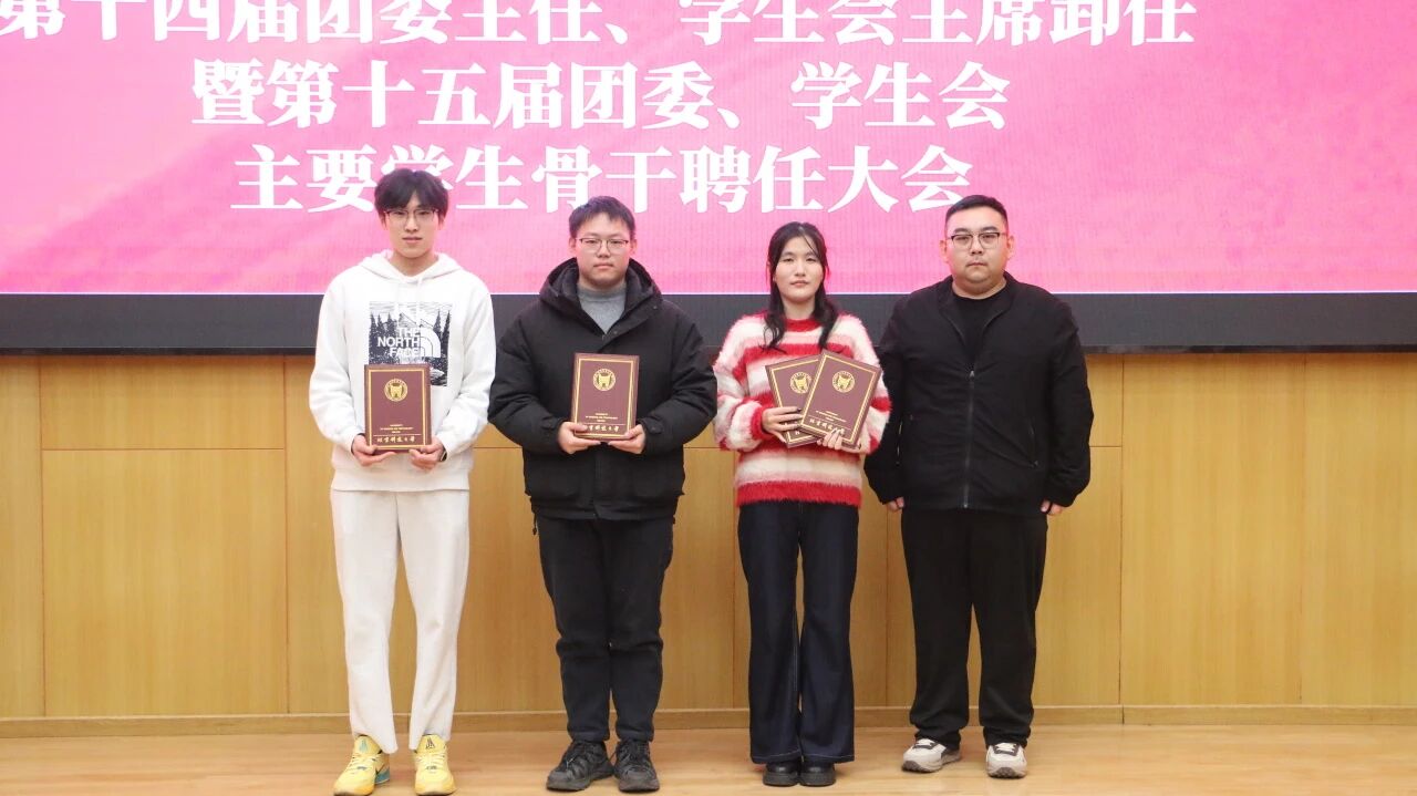 327d647f6913031e04493f4491fc4f7b.jpg 327d647f6913031e04493f4491fc4f7b.jpg