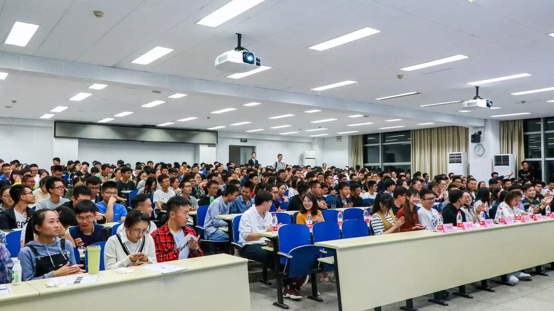 3d1a0c04da38150c5c27a5c8a7ce0420.bmp 3d1a0c04da38150c5c27a5c8a7ce0420.bmp