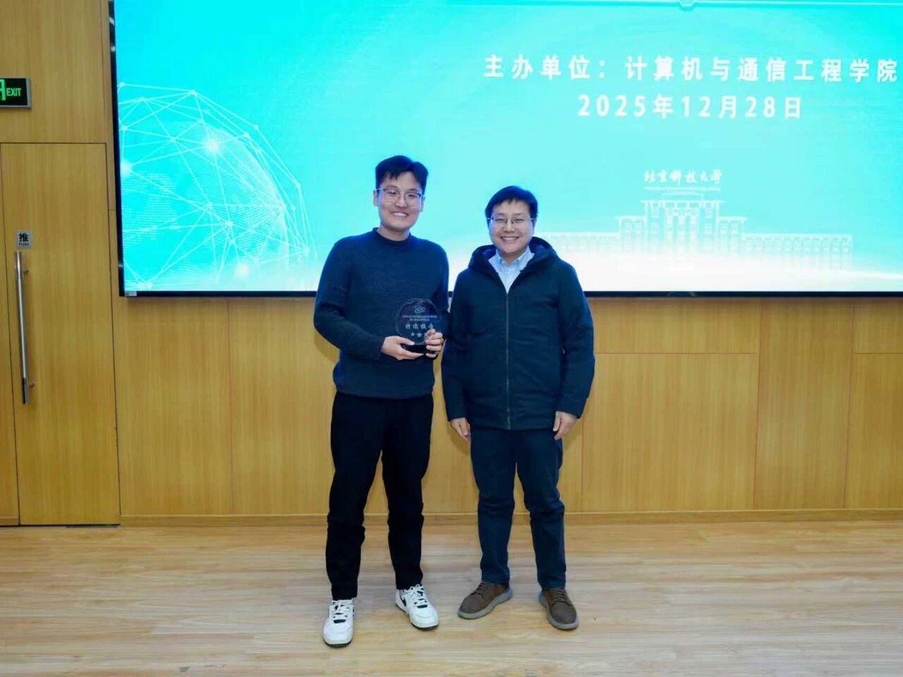 36043158fdfa9d835799f2a75d38fbc8.jpg 36043158fdfa9d835799f2a75d38fbc8.jpg